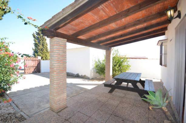 콘일데라프론테라 Casas Paqui Y Pablo Con Piscina Compartida En Conil 빌라 외부 사진