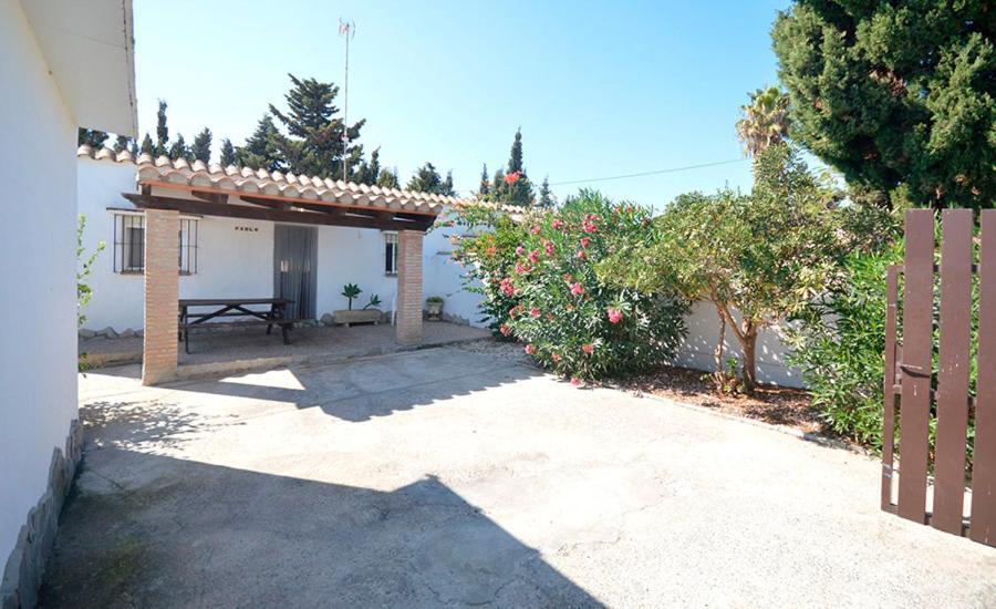 콘일데라프론테라 Casas Paqui Y Pablo Con Piscina Compartida En Conil 빌라 외부 사진