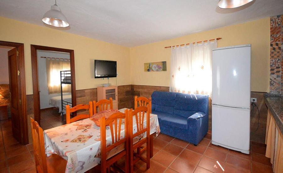 콘일데라프론테라 Casas Paqui Y Pablo Con Piscina Compartida En Conil 빌라 외부 사진